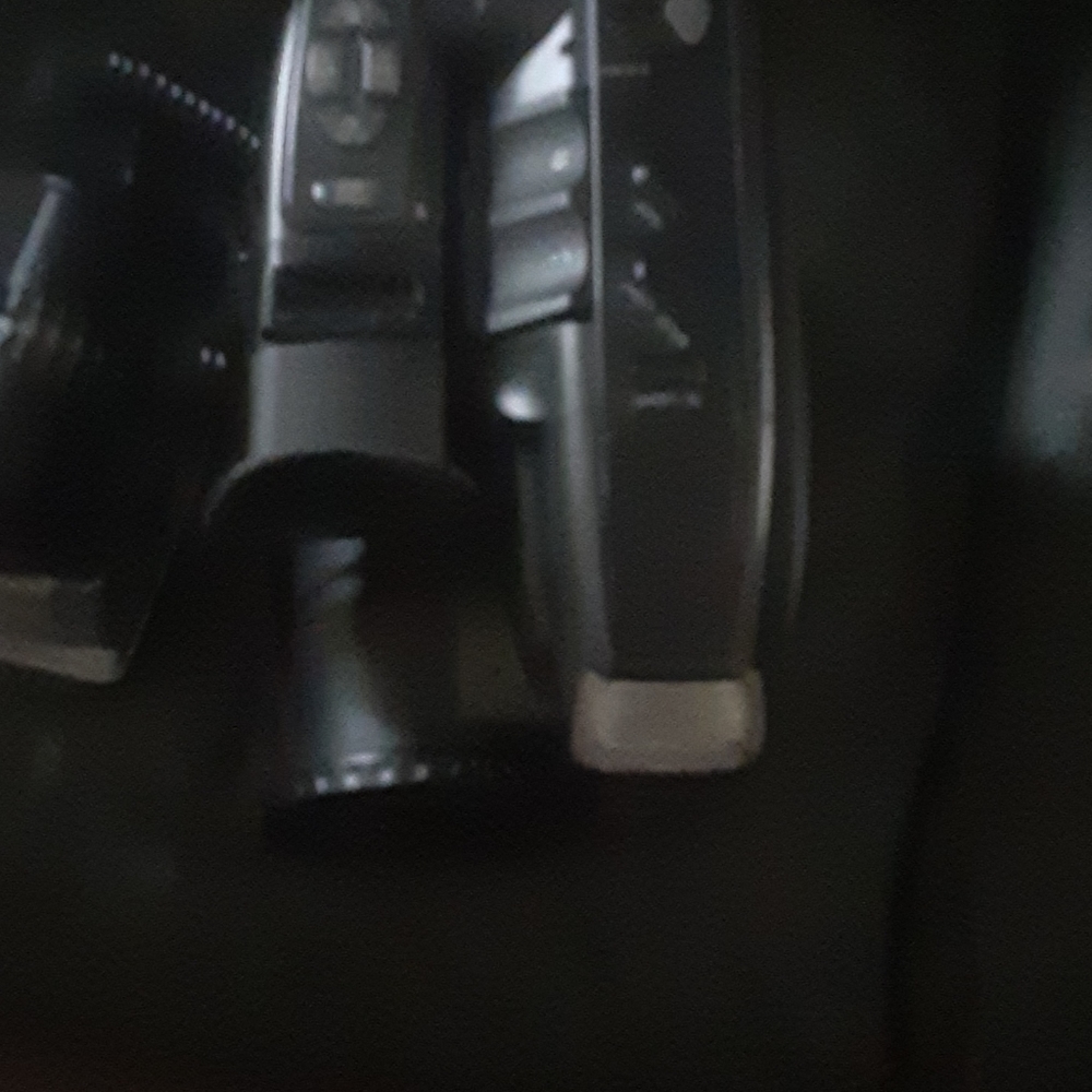 Palmcorder - Picture 2 of 7